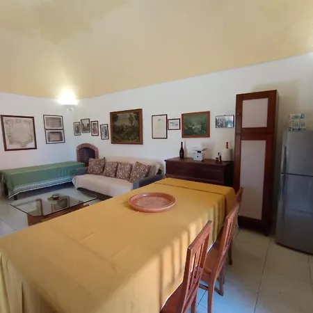 Appartamento In Villa Elegante Leuca * Santa Maria di Leuca