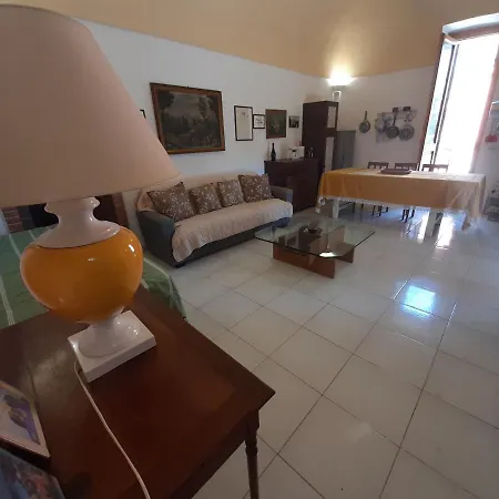 Appartamento In Villa Elegante Leuca
